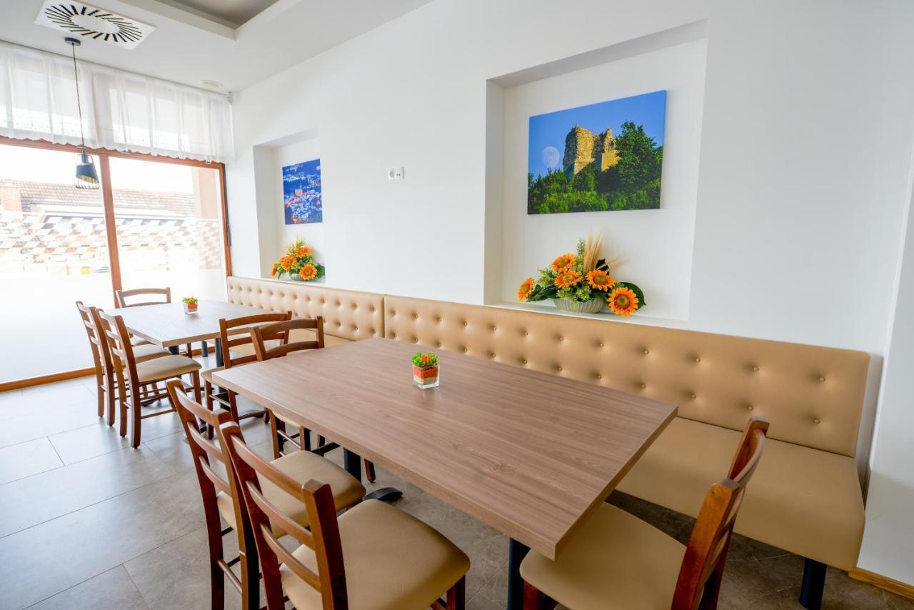 Hotel Baron Smlednik Zewnętrze zdjęcie