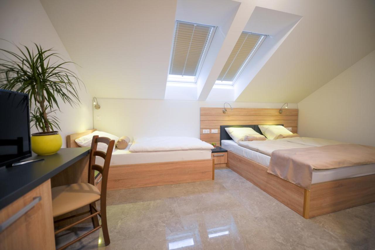 Hotel Baron Smlednik Zewnętrze zdjęcie