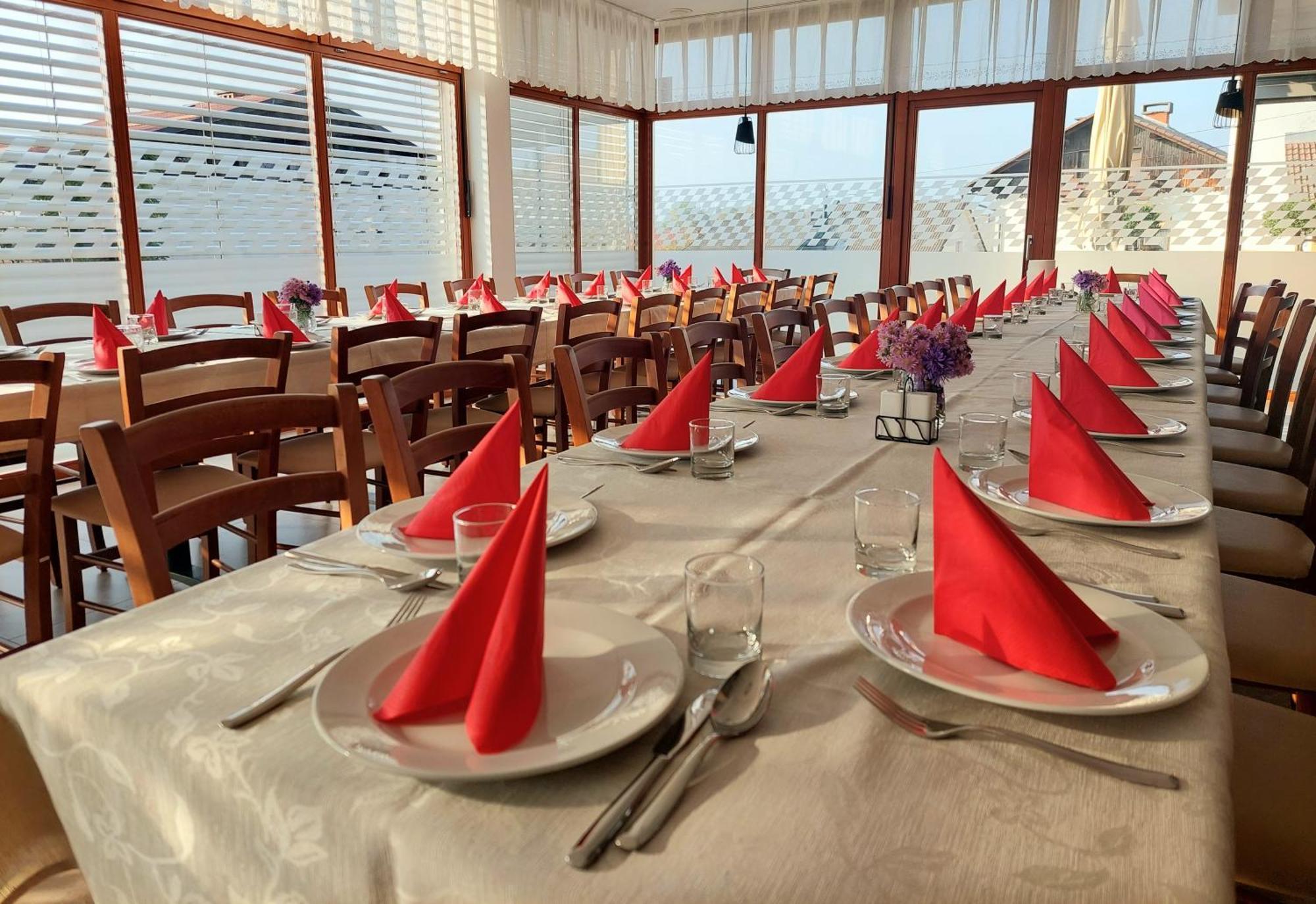 Hotel Baron Smlednik Zewnętrze zdjęcie